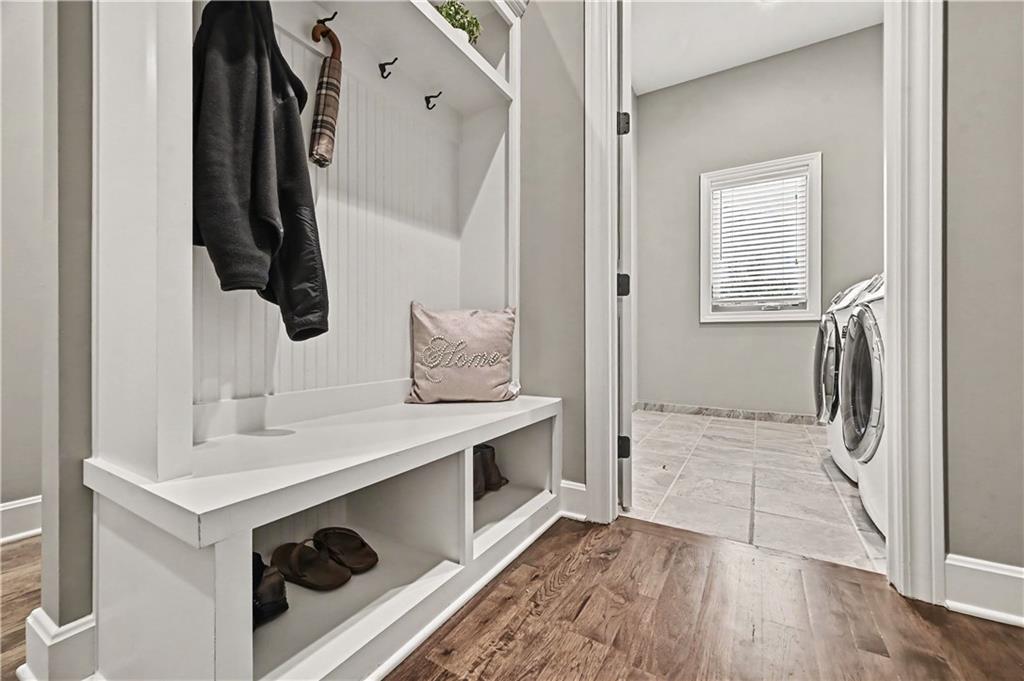10812 W 153rd Street Property Photo 29
