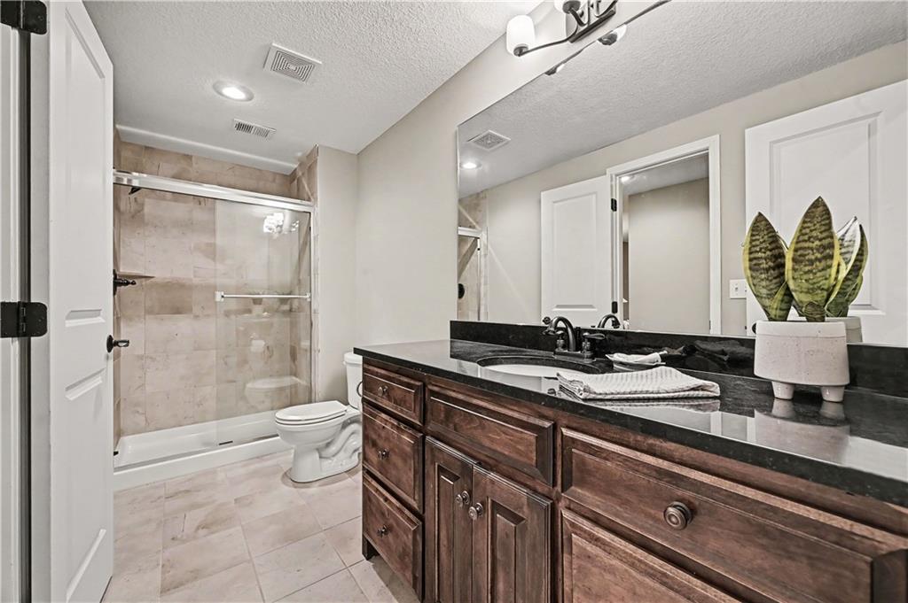 10812 W 153rd Street Property Photo 43