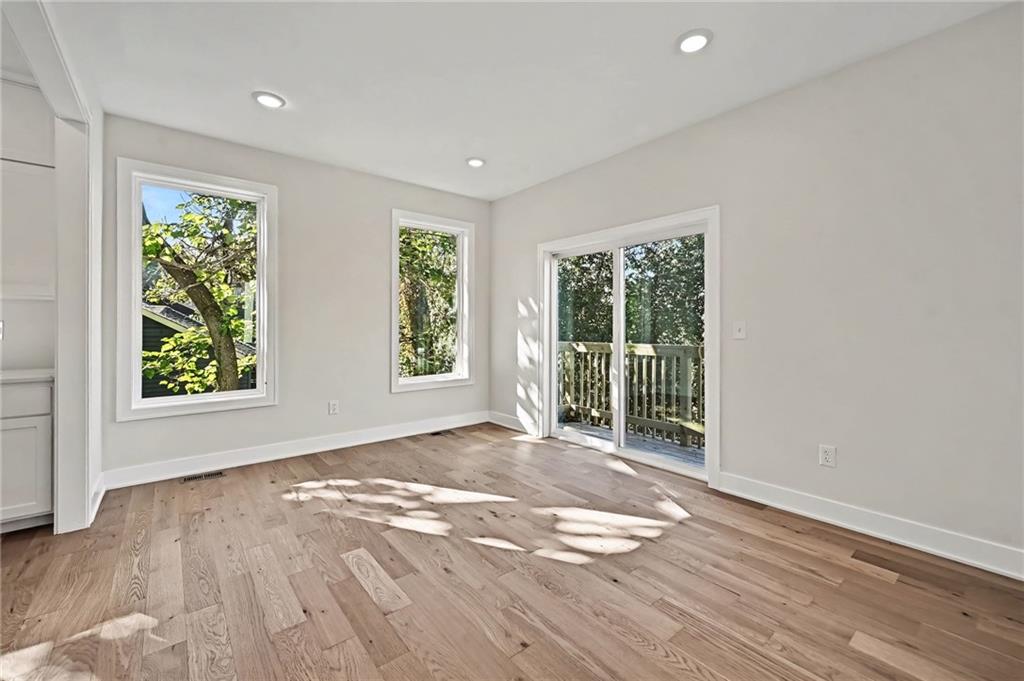 5514 Nw Verlin Drive Property Photo 9