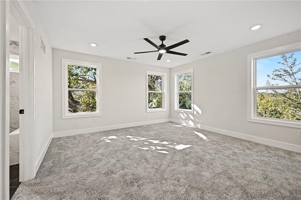 5514 Nw Verlin Drive Property Photo 16