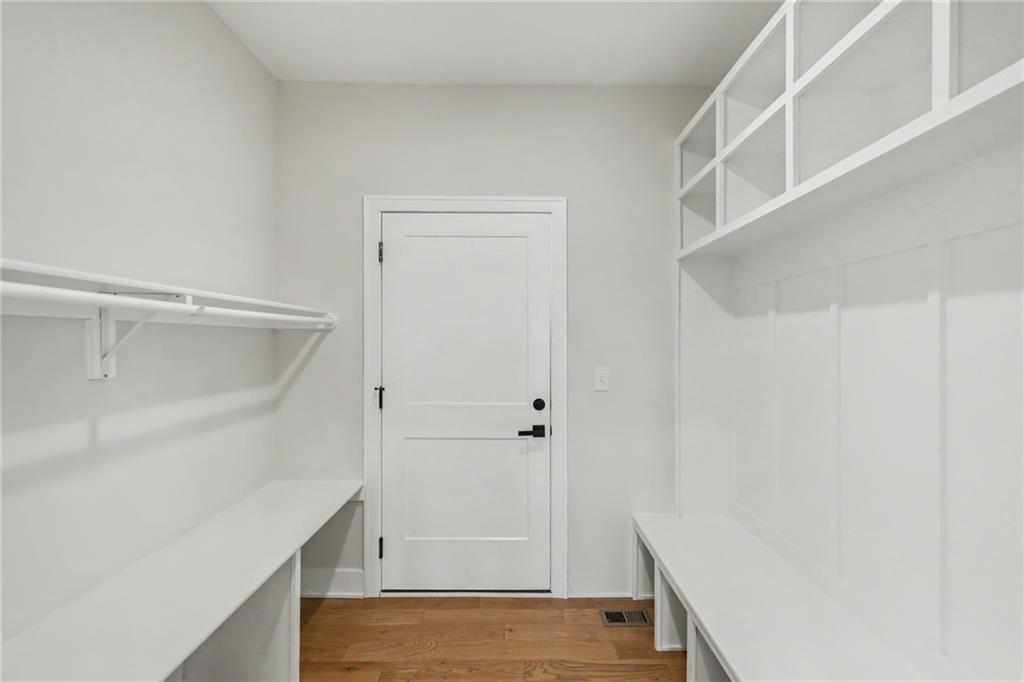 5516 Nw Verlin Drive Property Photo 15