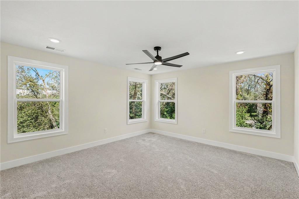 5516 Nw Verlin Drive Property Photo 18