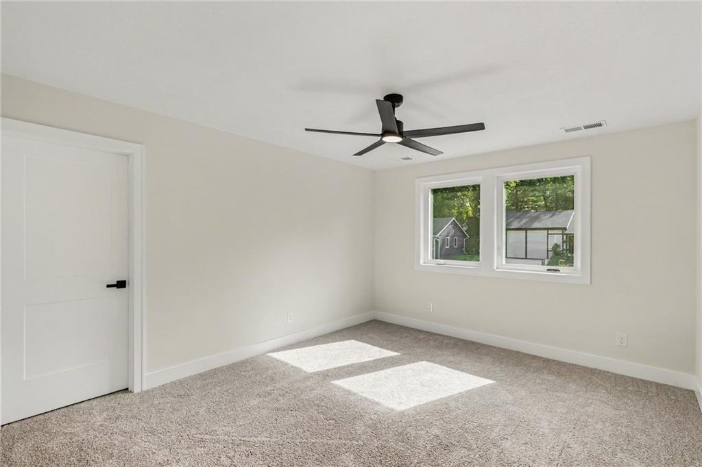 5516 Nw Verlin Drive Property Photo 22