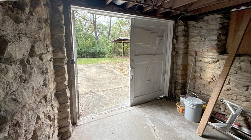 7344 Monroe Avenue Property Photo 33