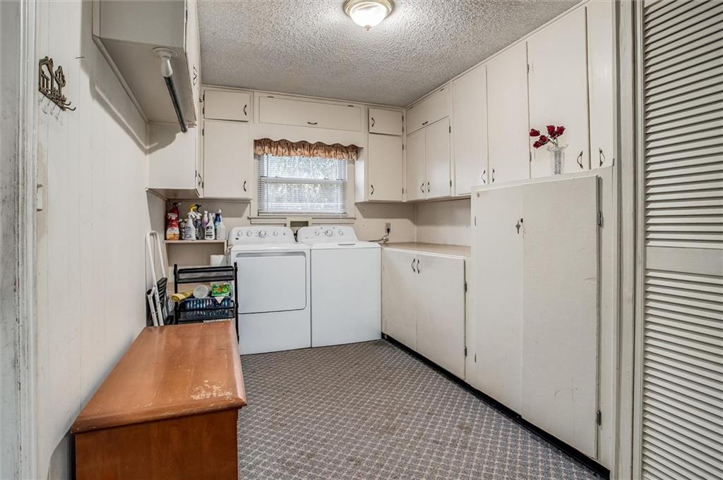 9007 E 68th Street Property Photo 12