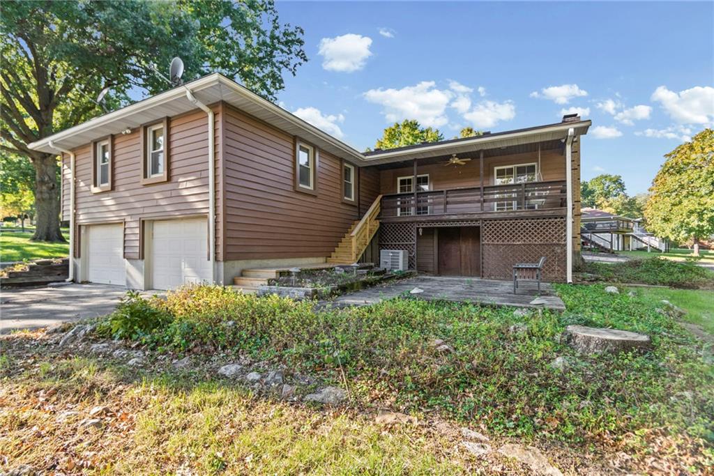 1003 N Garner Street Property Photo 2