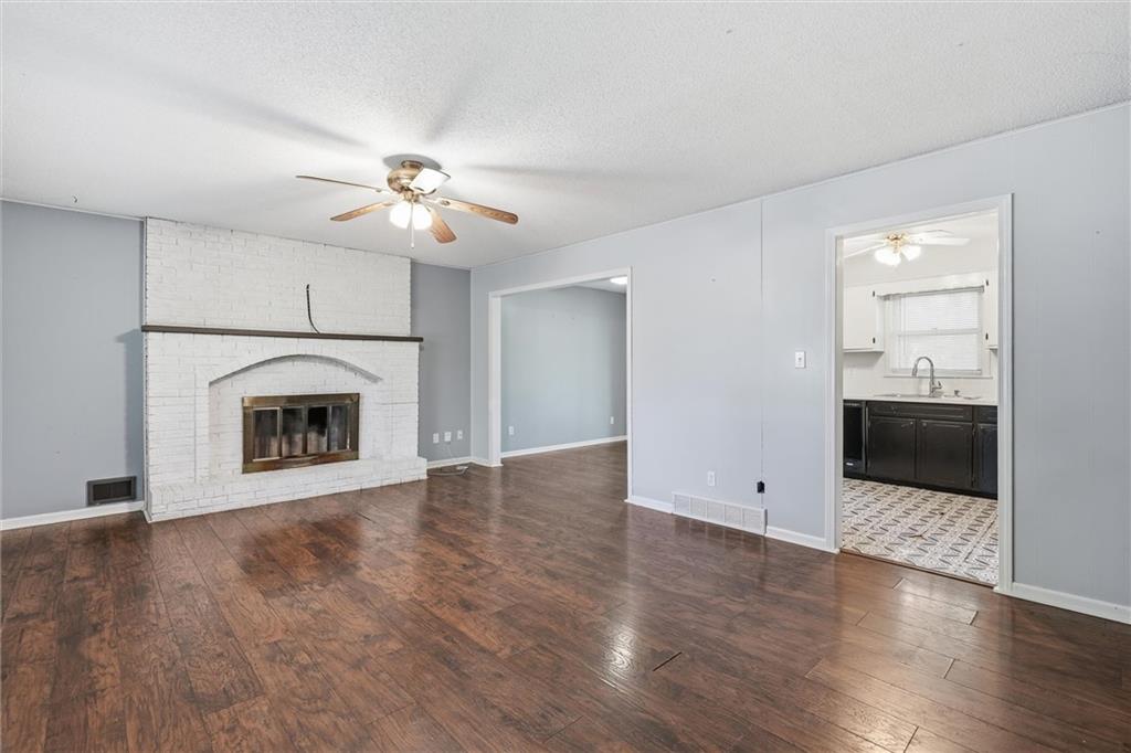 2206 Wilson Avenue Property Photo 5