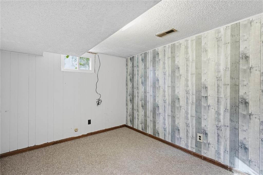 2206 Wilson Avenue Property Photo 19