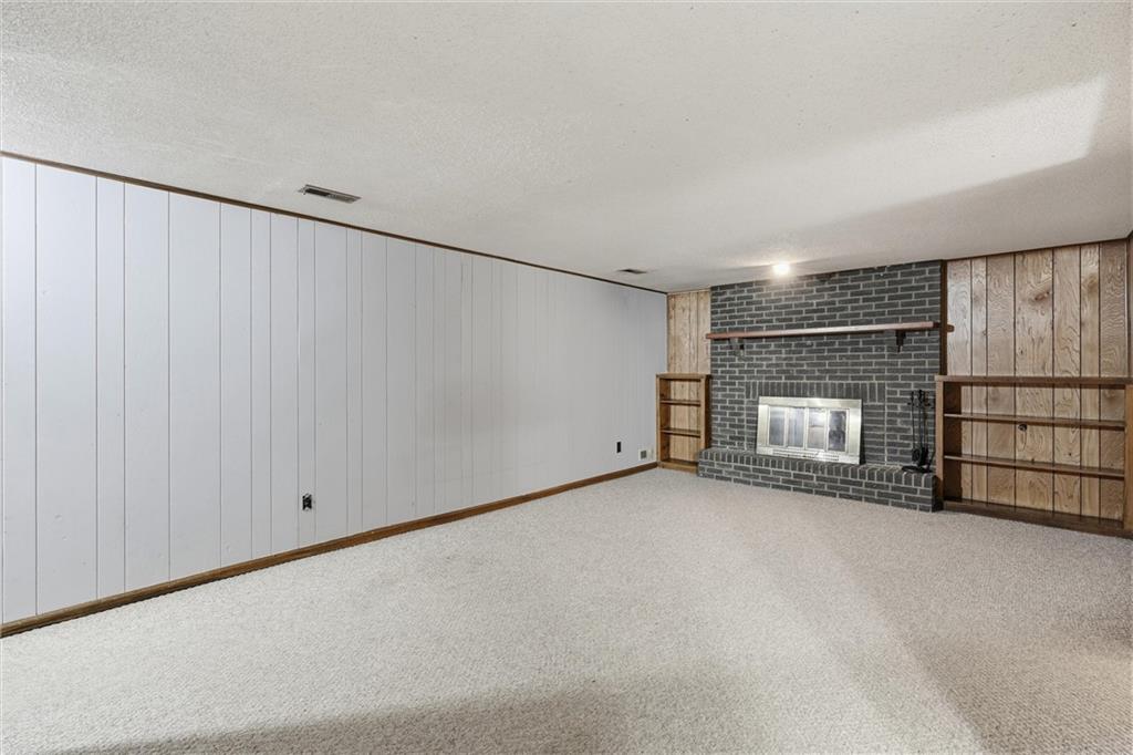 2206 Wilson Avenue Property Photo 24