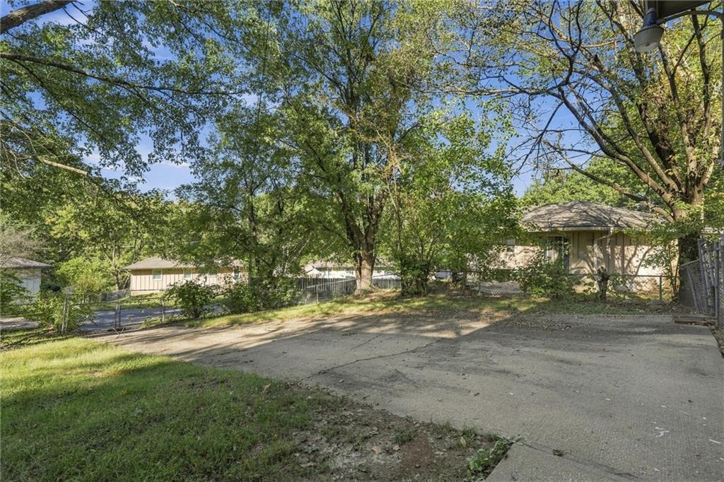 2206 Wilson Avenue Property Photo 31