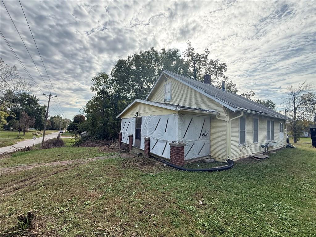 1301 E Mechanic Avenue Property Photo 1