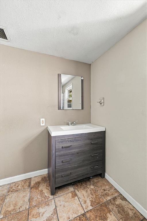316 Vine Street Property Photo 9
