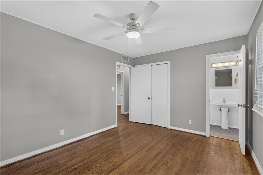 7601 Russell Street Property Photo 13