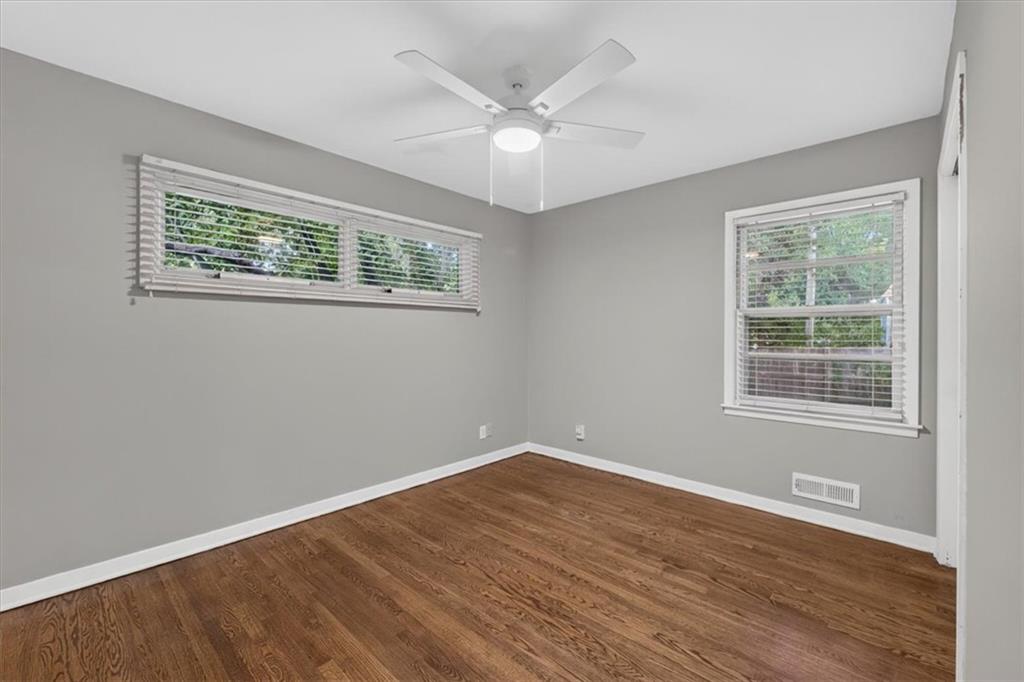 7601 Russell Street Property Photo 15