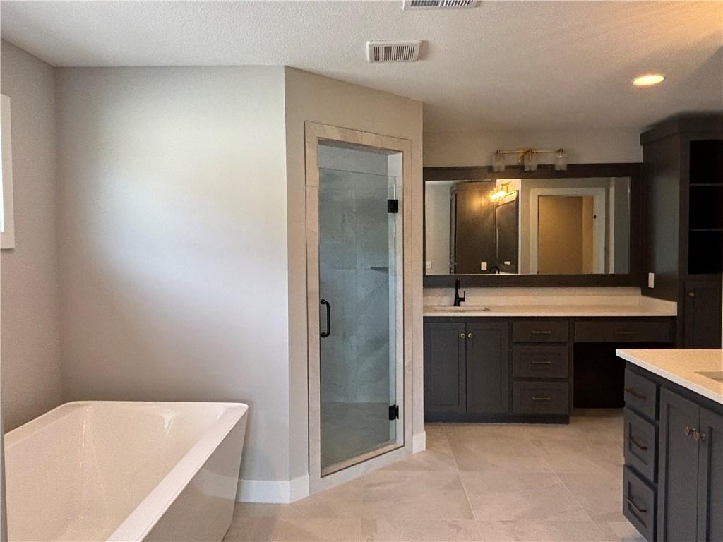 1820 Sw Arbormist Drive Property Photo 12