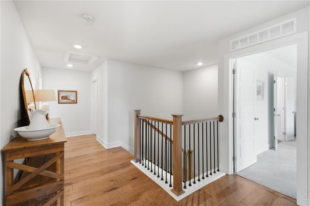 140 Se Riley Street Property Photo 23