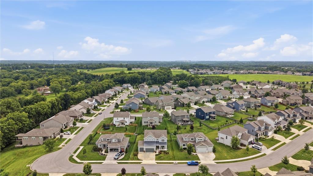 140 Se Riley Street Property Photo 45