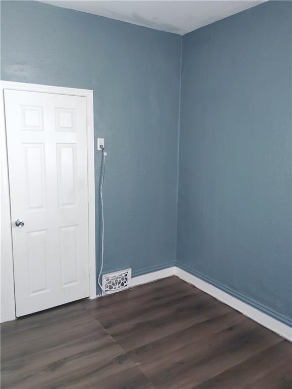 3421 Flora Avenue Property Photo 11