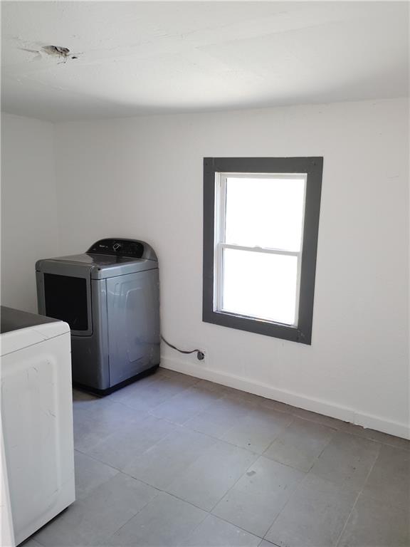 3421 Flora Avenue Property Photo 19