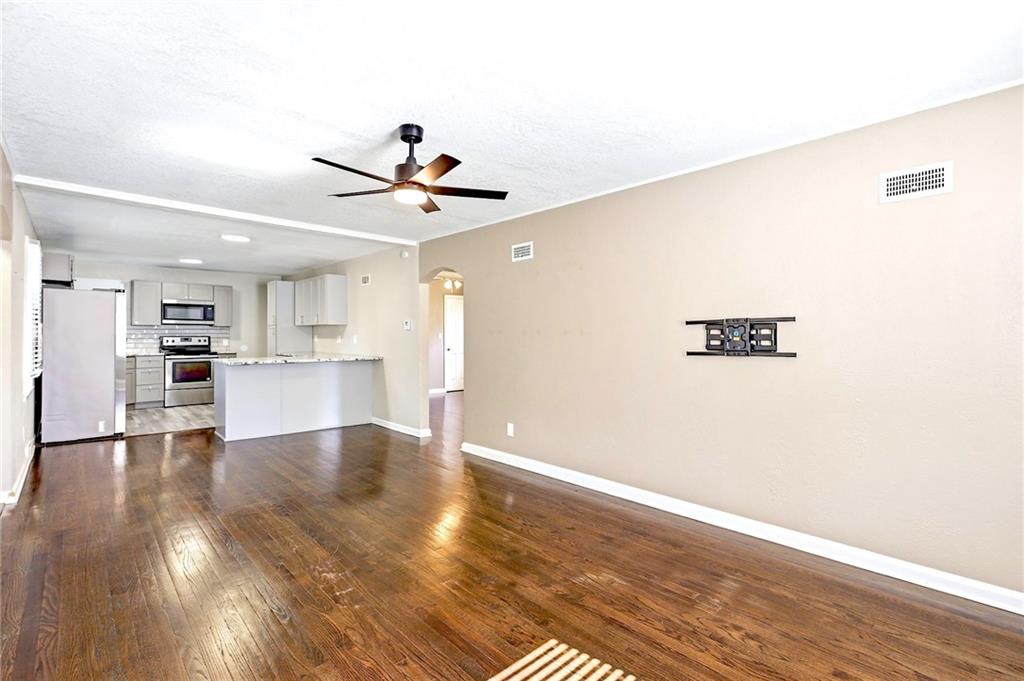 5117 Rosewood Drive Property Photo 15