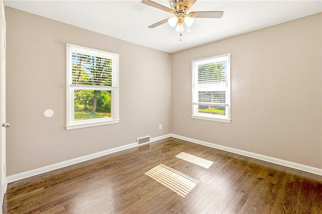 5117 Rosewood Drive Property Photo 17