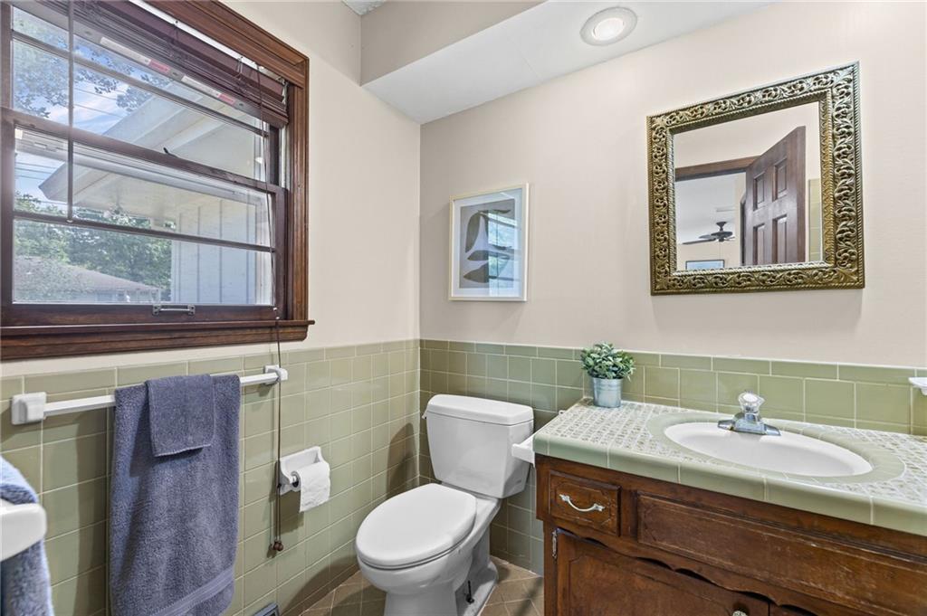 8905 Lamar Avenue Property Photo 7