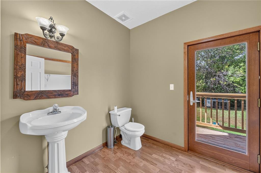 798 Nw 1621st Road Property Photo 22