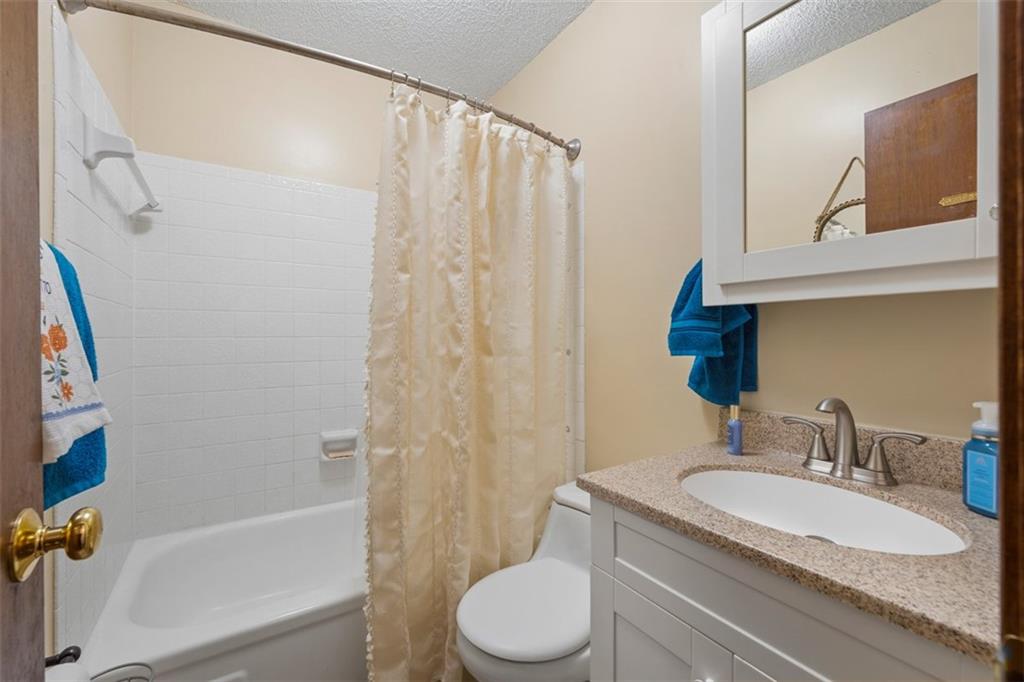 10509 Nw 57th Street Property Photo 25