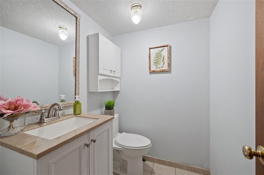 10509 Nw 57th Street Property Photo 35
