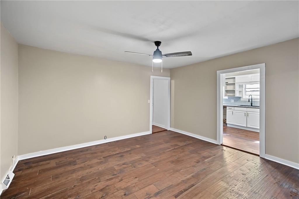 4429 Ne Winn Road Property Photo 3