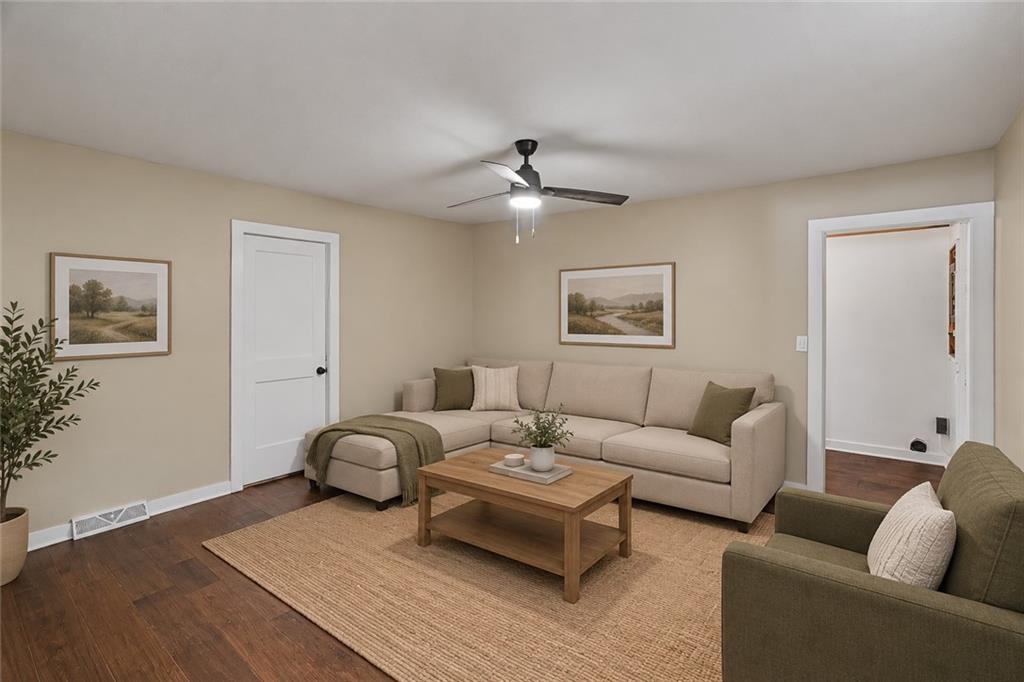 4429 Ne Winn Road Property Photo 4