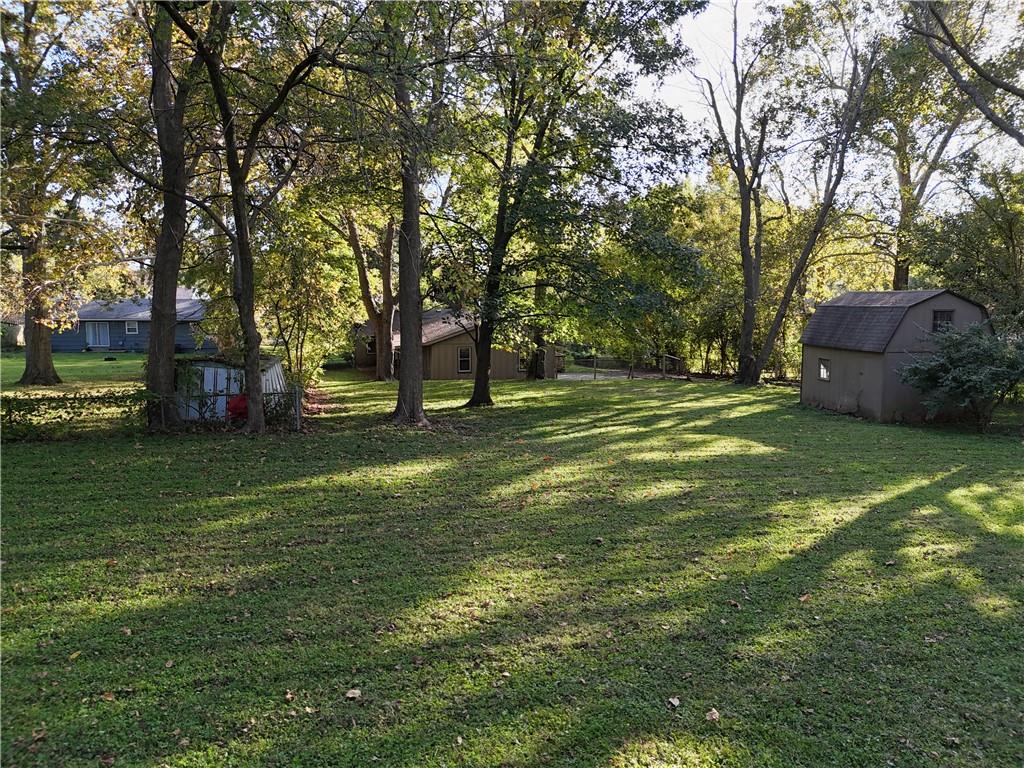 9318 E 79th Street Property Photo 3