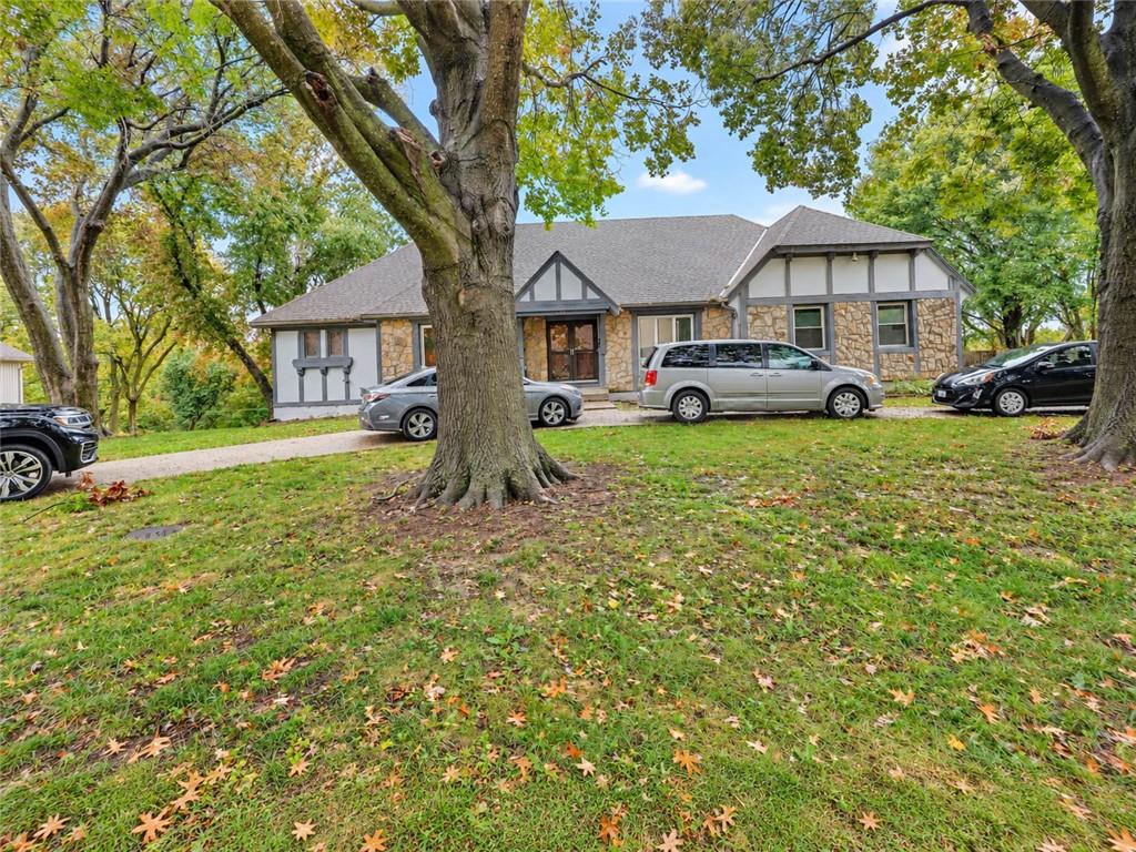 3424 S Norwood Avenue Property Photo 38