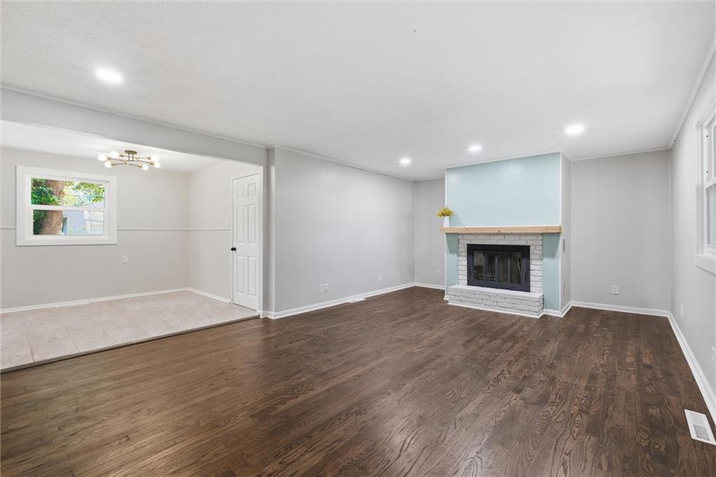 8503 Crystal Avenue Property Photo 8
