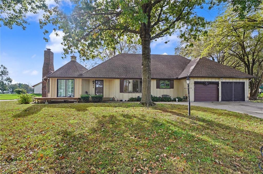17 Lakeridge Road Property Photo 1