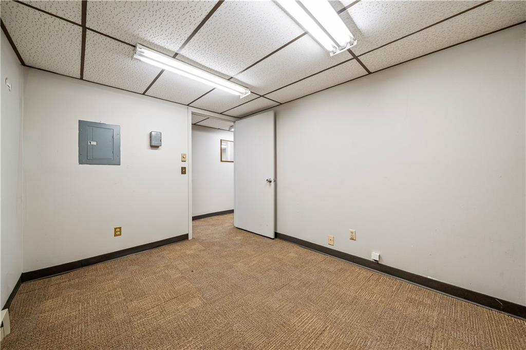 4903 King Hill Avenue Property Photo 14