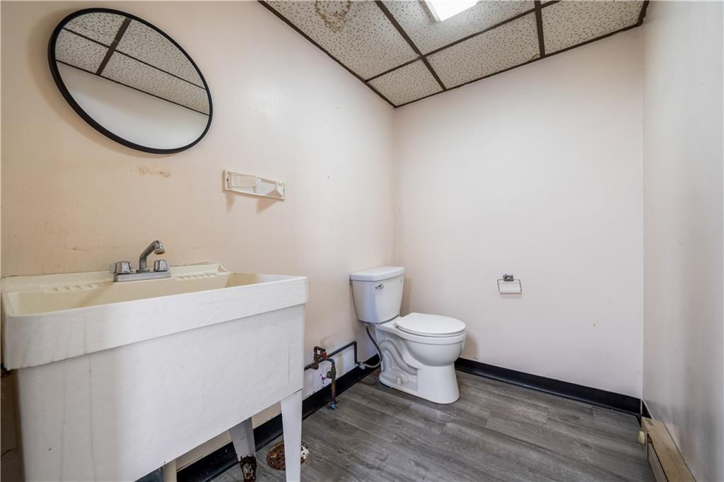 4903 King Hill Avenue Property Photo 17
