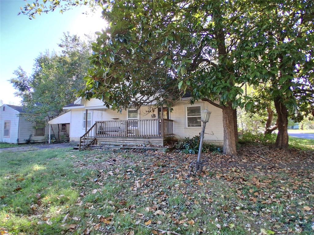 502 E 21st Street Property Photo 3
