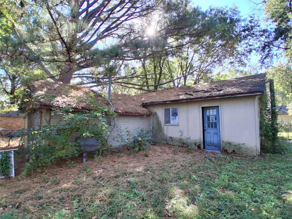 502 E 21st Street Property Photo 7