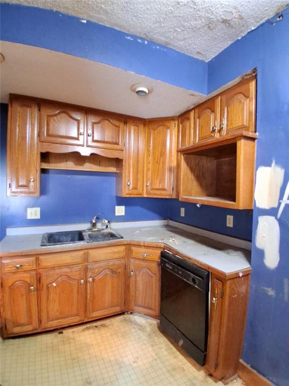 502 E 21st Street Property Photo 17