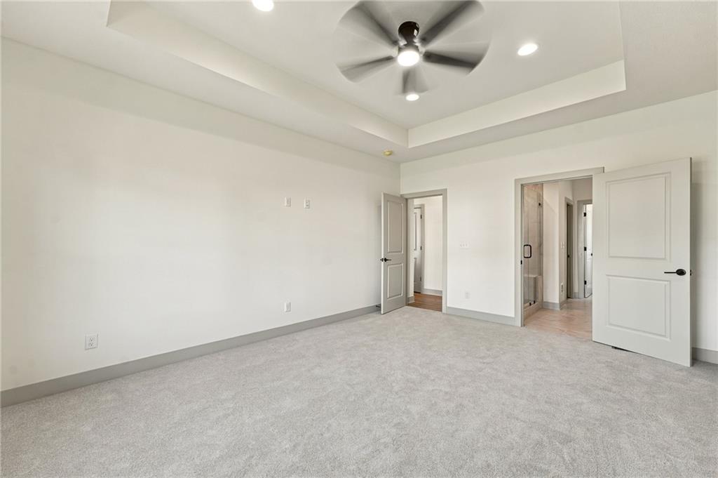 2605 Ne Crestview Street Property Photo 25