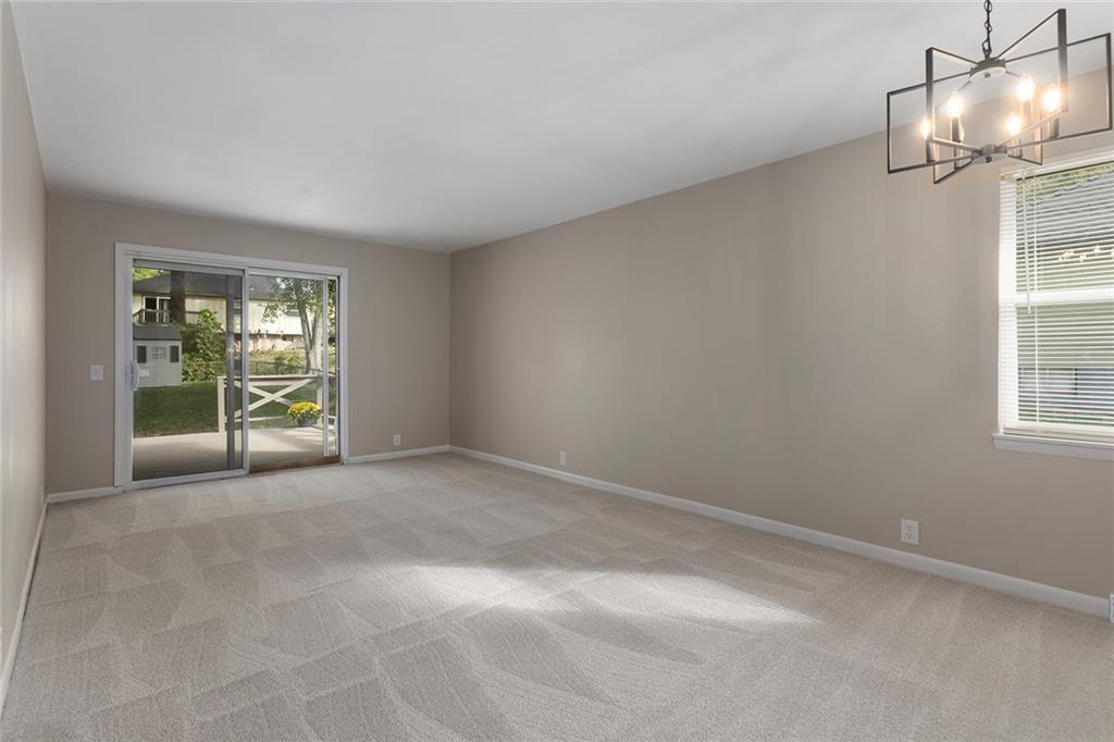 5708 Ne 50th Street Property Photo 3