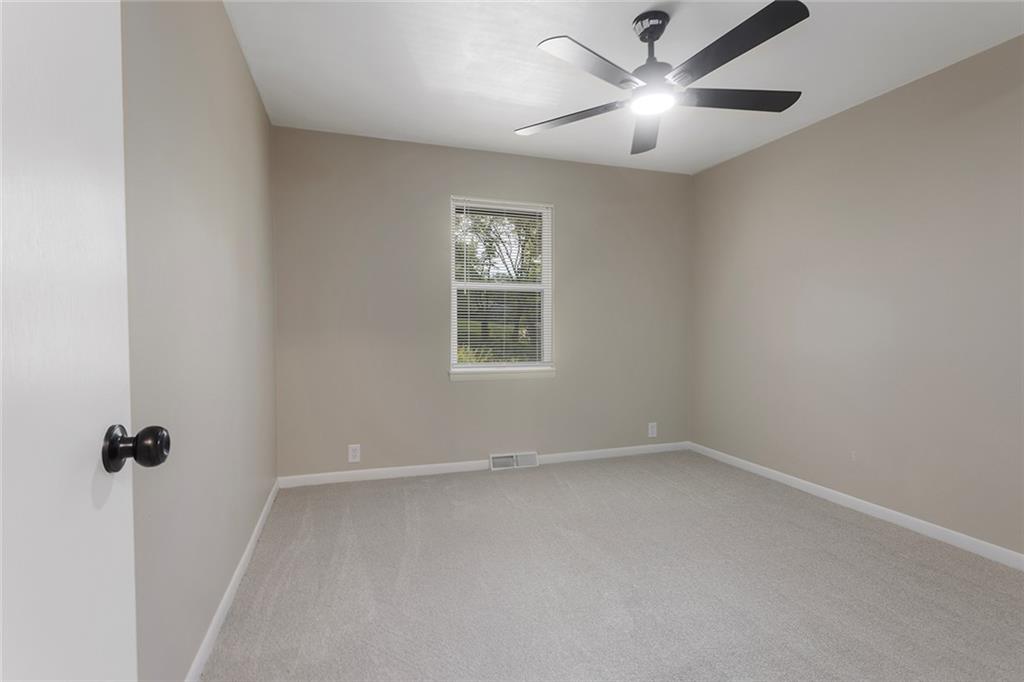 5708 Ne 50th Street Property Photo 11