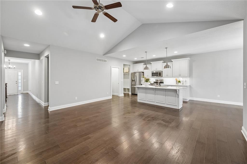 520 Sw Haverford Road Property Photo 6
