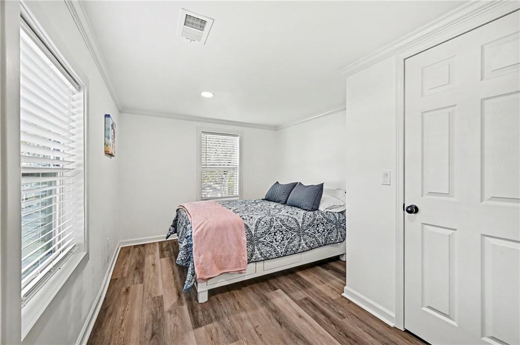 190 4th Street Property Photo 18