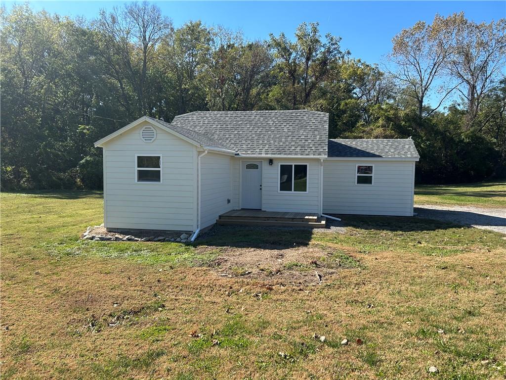 8750 N Amity Avenue Property Photo 2