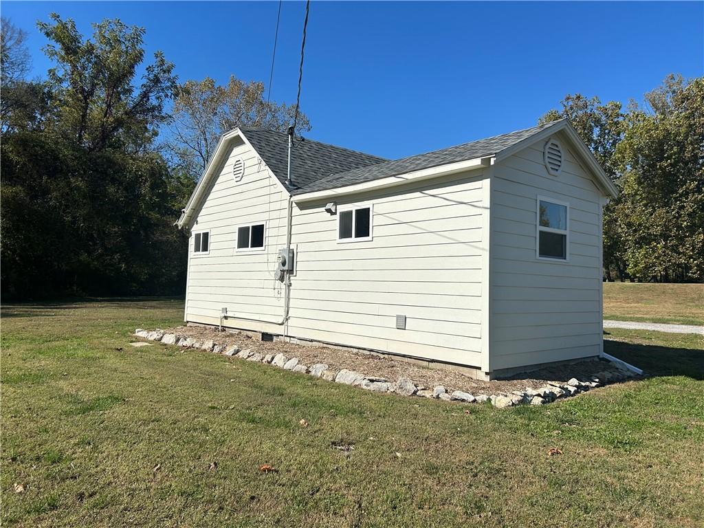 8750 N Amity Avenue Property Photo 15