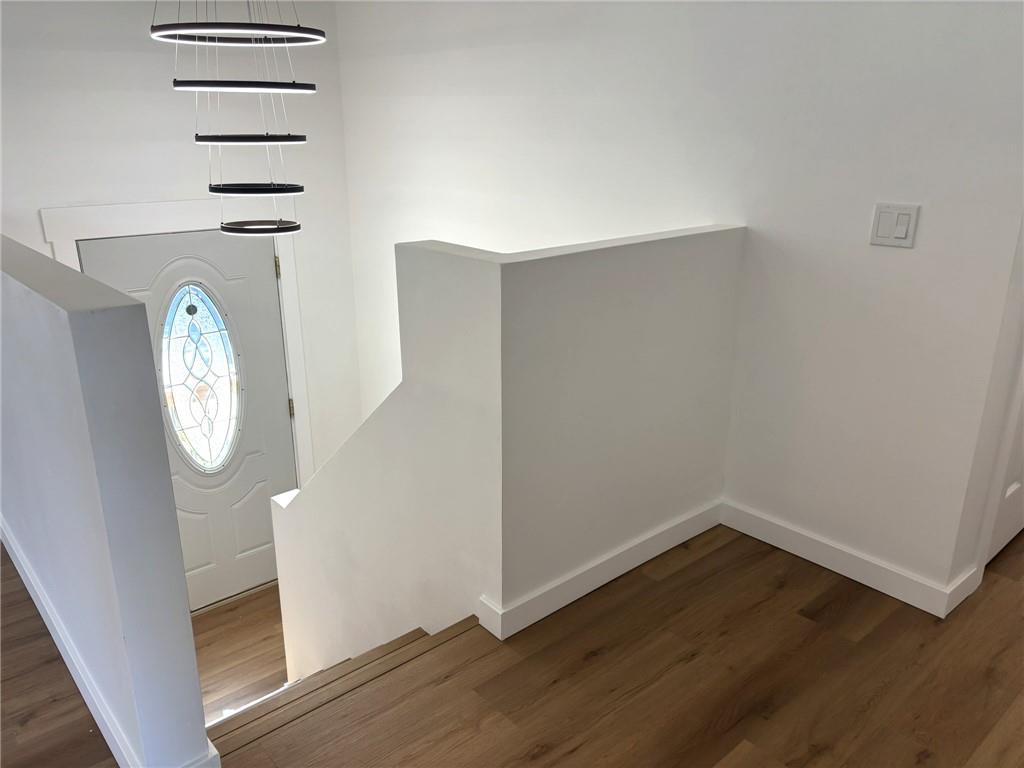 3001 Dover Street Property Photo 4