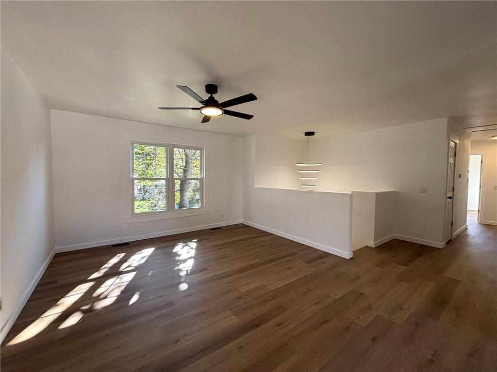 3001 Dover Street Property Photo 5