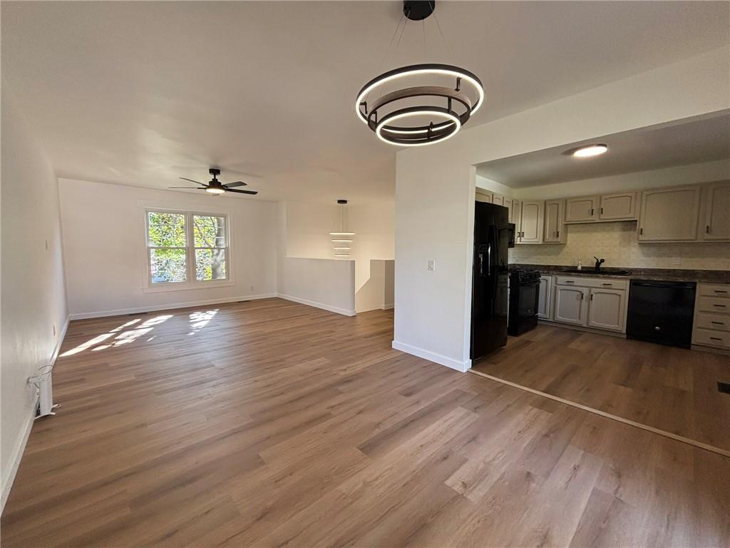 3001 Dover Street Property Photo 7